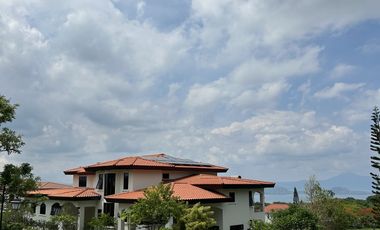 Alta Mira Tagaytay Highlands House & Lot For Sale