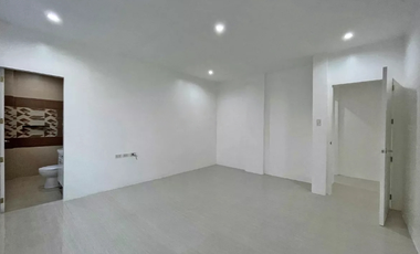 8BR Ayala Alabang Village House 8 bedrooms for Sale