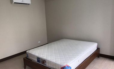 For Lease 1 Bedroom Fully Furnish Unit at Three Central Makati