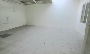 Spacious  Two-Storey Three Bedroom Apartment in Makati City For Rent