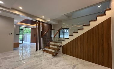 Brand New Contemporary House in Pueblo del Sol Tagaytay