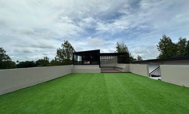 Brand New Contemporary House in Pueblo del Sol Tagaytay