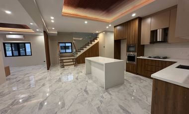 Brand New Contemporary House in Pueblo del Sol Tagaytay