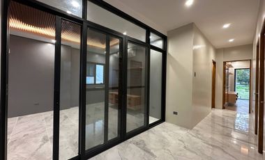 Brand New Contemporary House in Pueblo del Sol Tagaytay