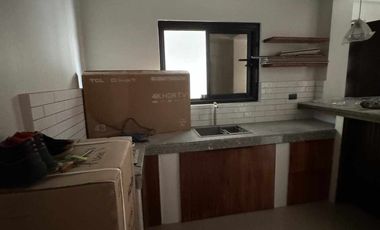 3-Storey House and Lot for sale (GOOD for income Generating) 5BR 3TB-JV2
