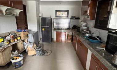 3-Storey House and Lot for sale (GOOD for income Generating) 5BR 3TB-JV2