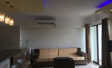 Studio fully furnished in a condo with a swimming pool .Mactan