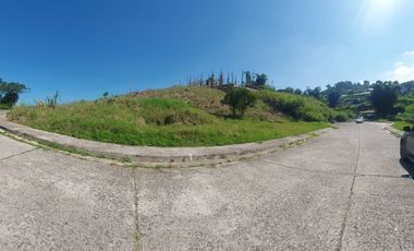 Pinewoods Sta. Lucia  subdivision 409 sq.m. overlooking lot at Baguio City