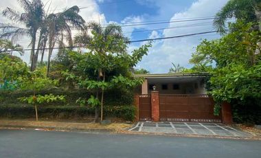 3BR House for Sale in Urdaneta Village