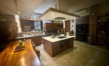 Grand modern fairway property in thriving Manila Southwoods Residential Estate