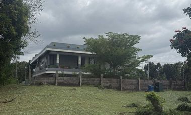 Grand modern fairway property in thriving Manila Southwoods Residential Estate