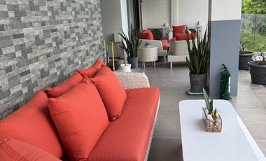 Grand modern fairway property in thriving Manila Southwoods Residential Estate