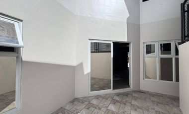 2 Storey 3 Bedroom House and Lot For Sale Located in Loakan Baguio City-JV2