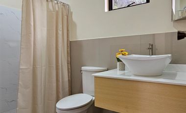 5 Bedroom House and Lot near Village Entrance, Sun Valley Estates Antipolo City