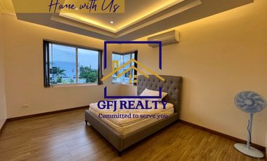 8-Bedroom House with Swimming Pool for Rent in Angeles City, Pampanga