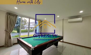 8-Bedroom House with Swimming Pool for Rent in Angeles City, Pampanga