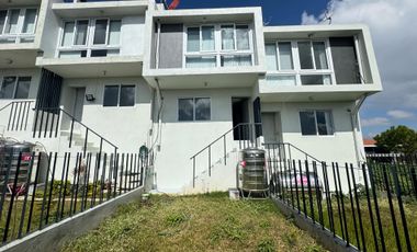 Bakakeng Pre-owned 3 Storey Townhouse w/ Breathtaking View of Baguio City-JV2
