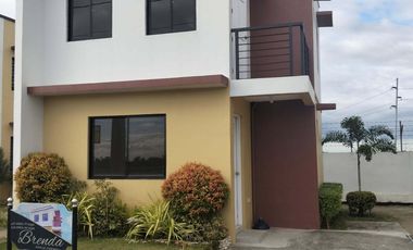 3 Bedrooms House and Lot in Imus CAvite