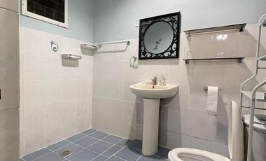 House and Lot with Swimming Pool for Sale