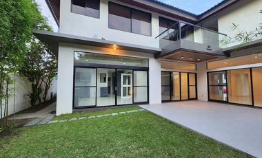 Brand New House and Lot For Sale in Ayala Southvale Sonera Village, Las Pinas