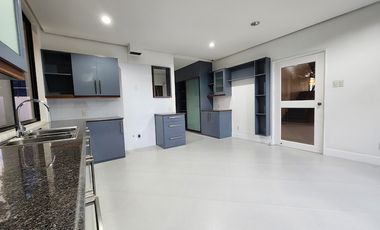 Brand New House and Lot For Sale in Ayala Southvale Sonera Village, Las Pinas