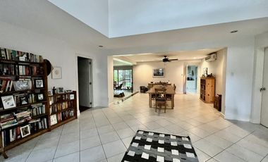 Lovely 3 Bedroom House for rent - San Lorenzo Village, Makati City