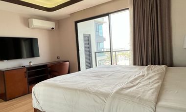 Beautiful Elegant High Floor One Bedroom at One Euphoria, Angeles City, Pampanga