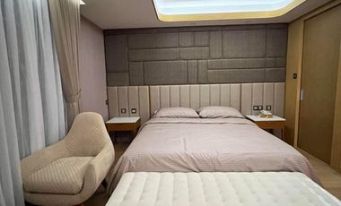 Elegant Luxurious One Bedroom Morning Sun Located at One Euphoria Angeles City