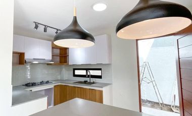 Kiana 127 | Three-Unit House and Lot with Two-Vehicle Carport