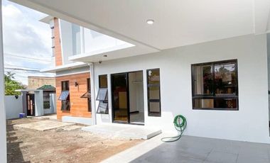 Kiana 127 | Three-Unit House and Lot with Two-Vehicle Carport