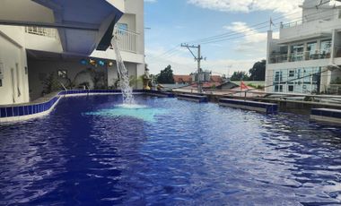 Newly Renovated Cozy 1-Bedroom Condo in Angeles City – Minutes from Clark.