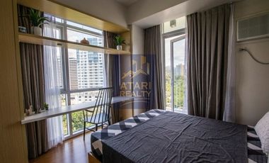 RUSH SALE! Fully Furnished 1-Bedroom Corner Unit with Parking & Balcony