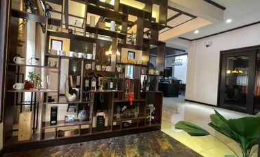FULLY FURNISHED LARGE AND LUXURIOUS HOUSE AND LOT FOR SALE