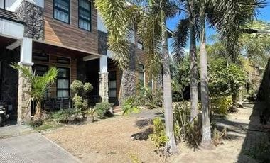 FULLY FURNISHED LARGE AND LUXURIOUS HOUSE AND LOT FOR SALE