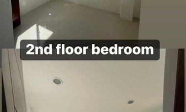 3 STOREY TOWNHOUSE NEAR SM AND ROBINSON DASMARINAS