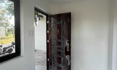 3 STOREY TOWNHOUSE NEAR SM AND ROBINSON DASMARINAS