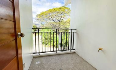 Elegantly Design Modern TownHouse For Sale in Town and Country Bacoor Cavite