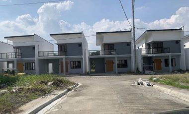 Ready for Occupancy 3 bedrooms complete turn over