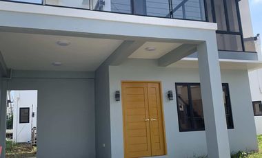 Ready for Occupancy 3 bedrooms complete turn over