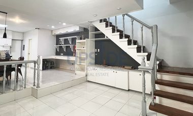 Valle Verde 3-Storey Townhouse For Sale