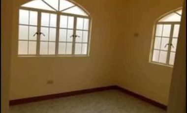 4 Bedrooms with 2 Toilet and Bath House And Lot in Dasmarinas Cavite