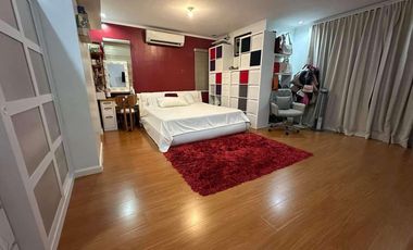 Rush Sale Good Buy House in Menlo Park BF Homes