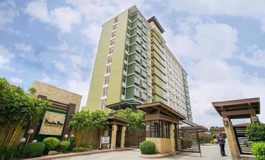 1 Bedroom Accessible to Ayala and SM at Bamboo Bay Community
