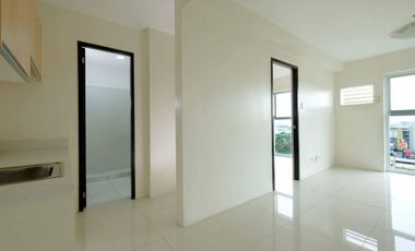 1 Bedroom Accessible to Ayala and SM at Bamboo Bay Community