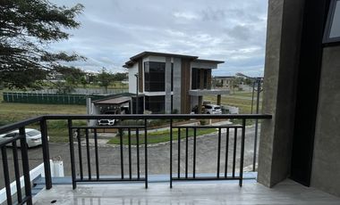 FOR SALE: Beautiful BRAND NEW Modern Industrial 4BR Home in Treveia, NUVALI