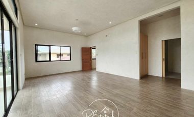 5 Bedrooms Brand new House and Lot For Sale with pool in Banilad, Cebu City