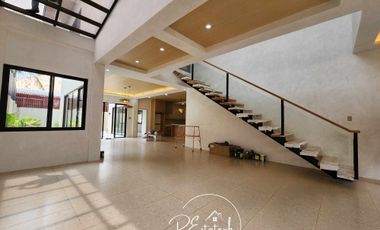 5 Bedrooms Brand new House and Lot For Sale with pool in Banilad, Cebu City