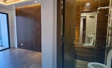 Brand New 3.5 Level Townhouse in Brgy. Sto. Niño, Quezon City