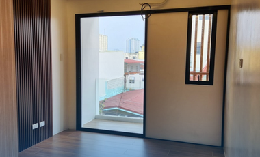 Brand New 3.5 Level Townhouse in Brgy. Sto. Niño, Quezon City