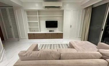2BR Condo For Rent in McKinley Garden Villas Taguig City